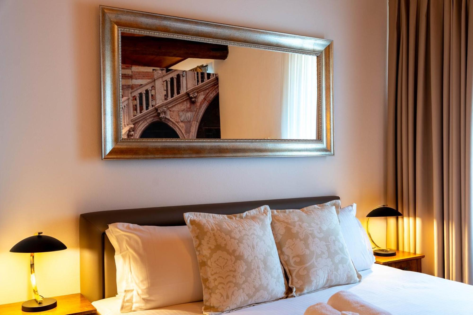 Palazzo Ristori Apartment Verona Ngoại thất bức ảnh