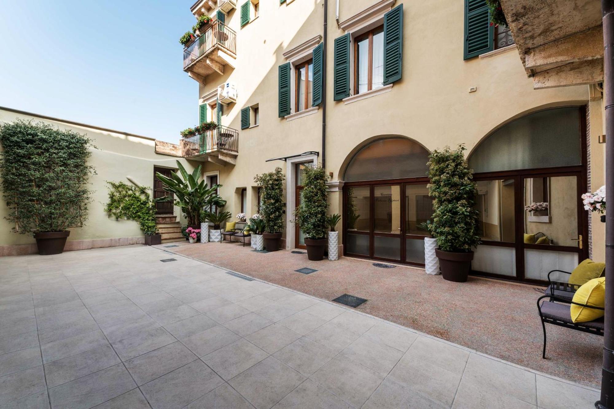 Palazzo Ristori Apartment Verona Ngoại thất bức ảnh