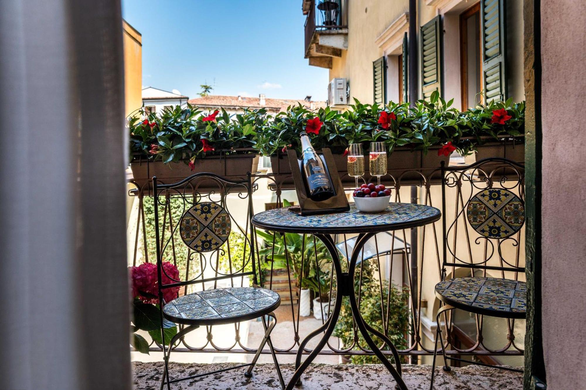 Palazzo Ristori Apartment Verona Ngoại thất bức ảnh
