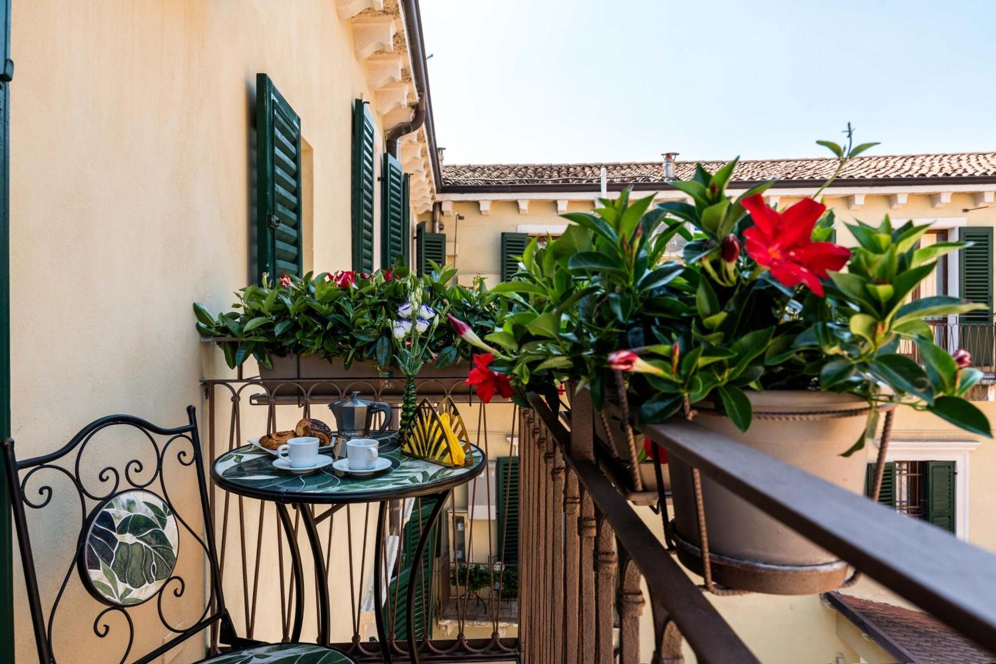 Palazzo Ristori Apartment Verona Ngoại thất bức ảnh